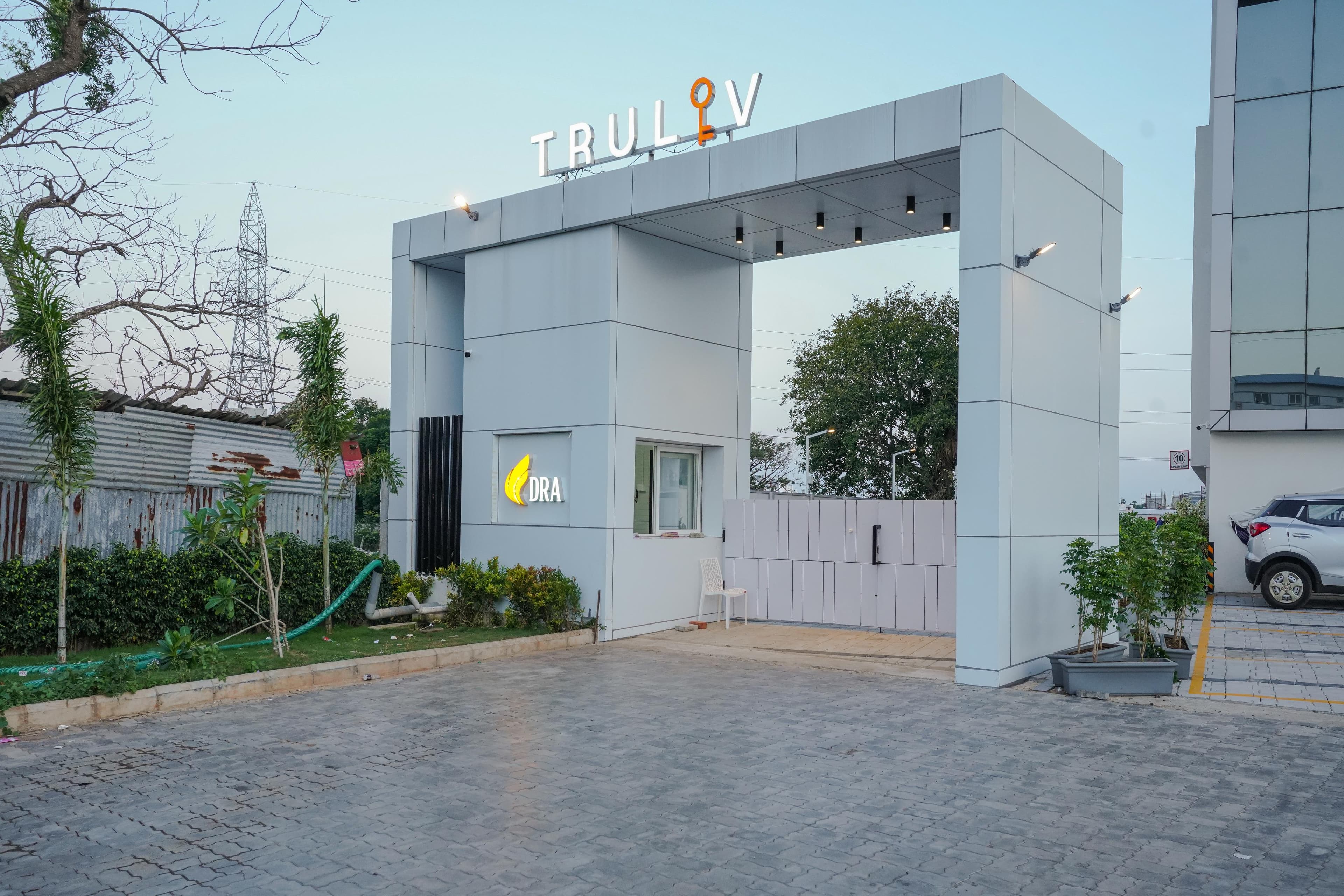 Parking area beside the residence